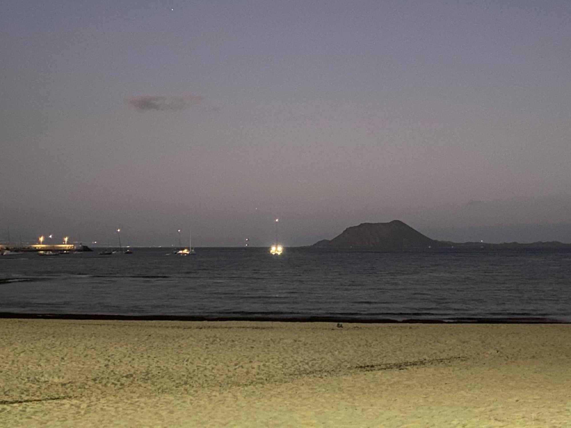 Sun And Surf Stay Corralejo Ngoại thất bức ảnh
